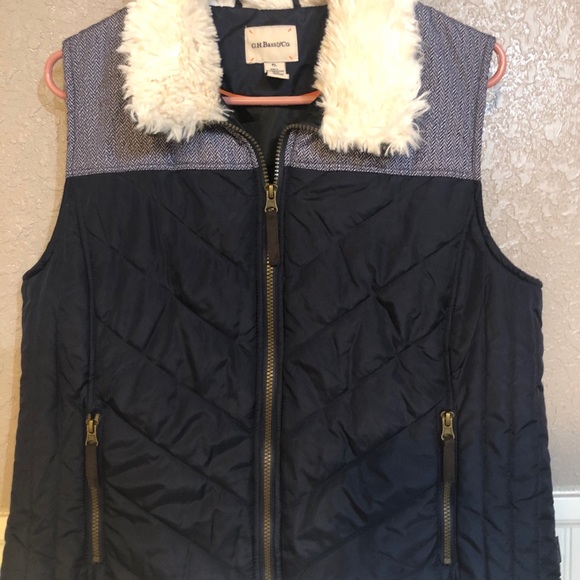 Vest - Picture 2 of 4